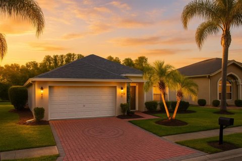 House in Odessa, Florida 4 bedrooms, 202.99 sq.m. № 1653835 - photo 1