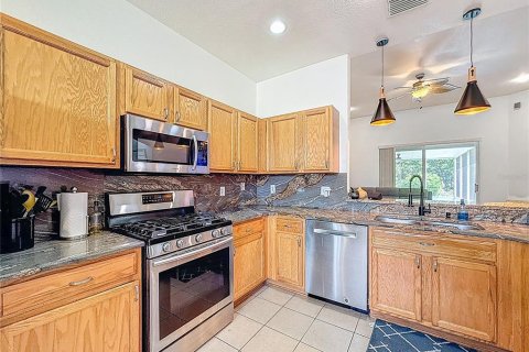 House in Odessa, Florida 4 bedrooms, 202.99 sq.m. № 1653835 - photo 26
