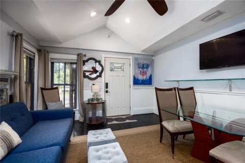House in Gainesville, Florida 4 bedrooms, 102.38 sq.m. № 1850058 - photo 8