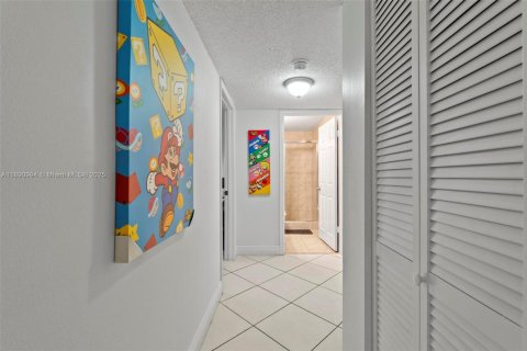 Купить кондоминиум в Хайалиа, Флорида 3 спальни, 120.4м2, № 2014947 - фото 15