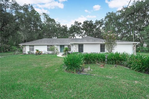 Casa en Lakeland, Florida 3 dormitorios, 210.7 m2 № 2362632