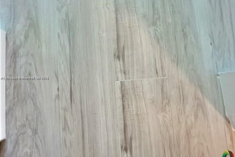 Condo in Plantation, Florida, 1 bedroom  № 1872151 - photo 12