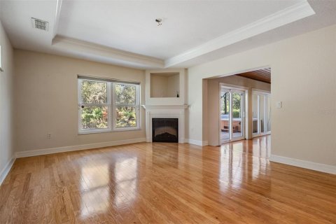 House in San Antonio, Florida 3 bedrooms, 232.26 sq.m. № 2135250 - photo 14
