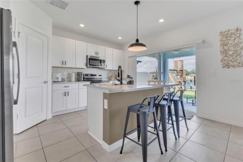 Casa en venta en Kissimmee, Florida, 3 dormitorios, 139.35 m2 № 1719043 - foto 7