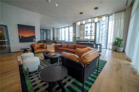 Copropriété à vendre à Miami, Floride: 39.95 m2 № 2152908 - photo 17