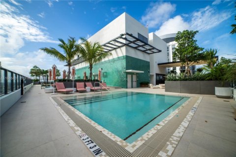 Copropriété à vendre à Miami, Floride: 39.95 m2 № 2152908 - photo 13