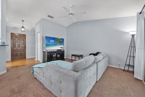 House in Palatka, Florida 2 bedrooms, 113.71 sq.m. № 1759856 - photo 4