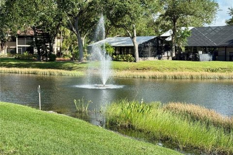 Condominio en venta en Port Charlotte, Florida, 2 dormitorios, 83.52 m2 № 1907374 - foto 2