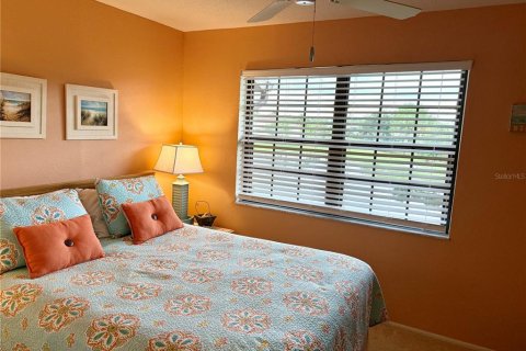 Condominio en venta en Port Charlotte, Florida, 2 dormitorios, 83.52 m2 № 1907374 - foto 11