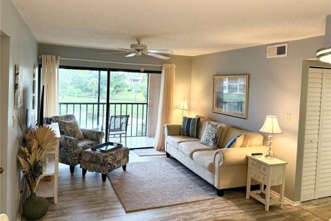 Condominio en venta en Port Charlotte, Florida, 2 dormitorios, 83.52 m2 № 1907374 - foto 3