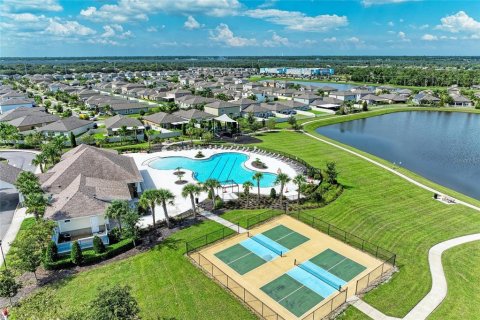House in Riverview, Florida 3 bedrooms, 233.93 sq.m. № 1919796 - photo 20