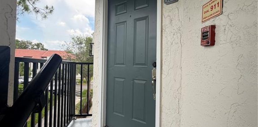 Condo in Orlando, Florida, 2 bedrooms № 2229271