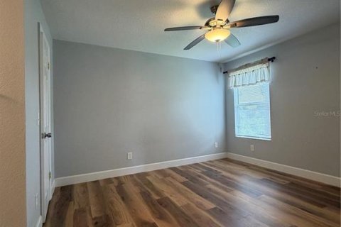 Condo in Orlando, Florida, 2 bedrooms № 2229271 - photo 15