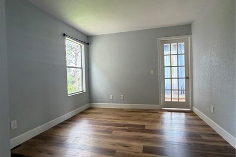 Condo in Orlando, Florida, 2 bedrooms № 2229271 - photo 17