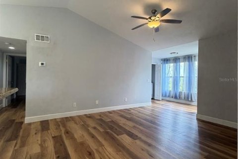 Condo in Orlando, Florida, 2 bedrooms № 2229271 - photo 3