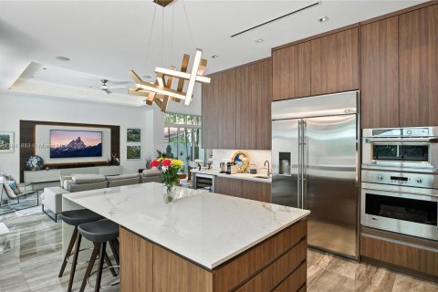 Casa en venta en Miami, Florida, 4 dormitorios, 348.48 m2 № 1840870 - foto 21