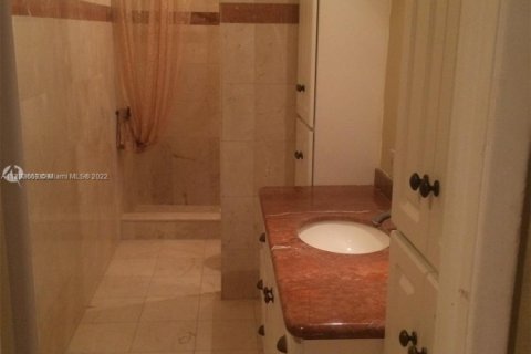 Купить кондоминиум в Майами-Бич, Флорида 1 спальня, 97.18м2, № 1957749 - фото 23