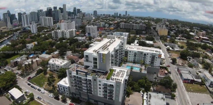 Appartement à Miami, Floride 2 chambres, 95.88 m2 № 1880278
