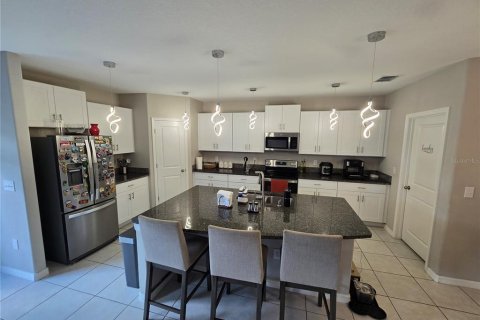 Casa en alquiler en Sun City Center, Florida, 5 dormitorios, 205.78 m2 № 1907969 - foto 7