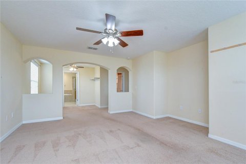 Casa en venta en Ruskin, Florida, 6 dormitorios, 307.51 m2 № 2225488 - foto 4