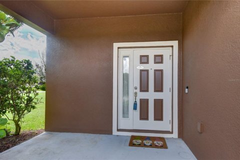 Casa en venta en Ruskin, Florida, 6 dormitorios, 307.51 m2 № 2225488 - foto 8