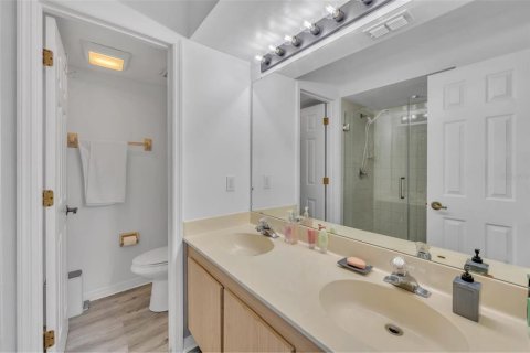 Condominio en alquiler en Orlando, Florida, 2 dormitorios, 100.33 m2 № 1900245 - foto 12