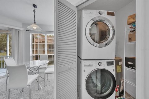 Condominio en alquiler en Orlando, Florida, 2 dormitorios, 100.33 m2 № 1900245 - foto 7