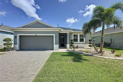 Casa en venta en Groveland, Florida, 2 dormitorios, 151.99 m2 № 1803187 - foto 1