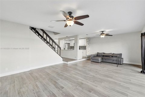 Touwnhouse à vendre à Plantation, Floride: 3 chambres, 164.44 m2 № 1788495 - photo 13