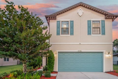 House in Wesley Chapel, Florida 4 bedrooms, 226.96 sq.m. № 2315318