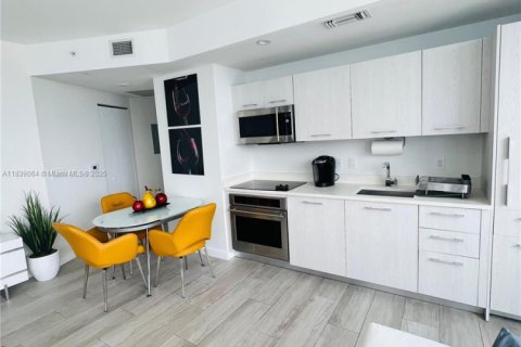 Copropriété à vendre à Miami, Floride: 2 chambres, 73.21 m2 № 1935668 - photo 3