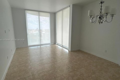 Купить кондоминиум в Майами, Флорида 2 спальни, 94.48м2, № 2079226 - фото 10