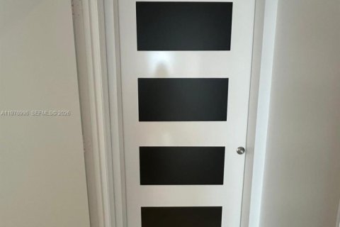 Купить кондоминиум в Майами, Флорида 2 спальни, 94.48м2, № 2079226 - фото 24