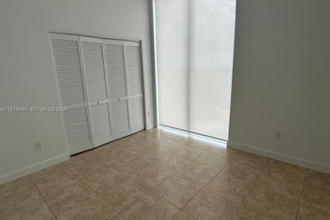 Купить кондоминиум в Майами, Флорида 2 спальни, 94.48м2, № 2079226 - фото 17