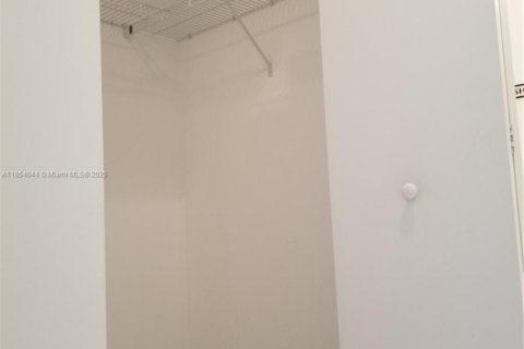 Купить кондоминиум в Майами, Флорида 2 спальни, 91.97м2, № 1980185 - фото 20