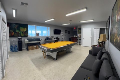 Купить коммерческую недвижимость в Майами, Флорида № 2057739 - фото 23