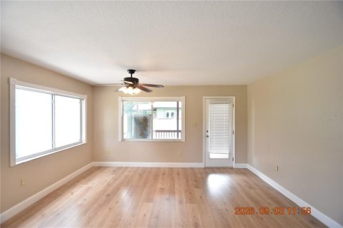 Appartement à louer à Largo, Floride: 2 chambres, 116.13 m2 № 2349856 - photo 17
