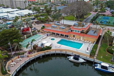 Купить кондоминиум в Сарасота, Флорида 5 комнат, 96.34м2, № 1544479 - фото 25