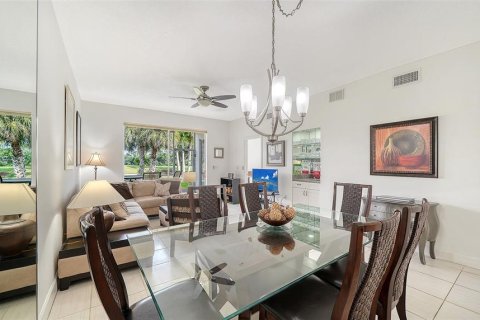 Condominio en venta en Sarasota, Florida, 2 dormitorios, 115.01 m2 № 2425234 - foto 3
