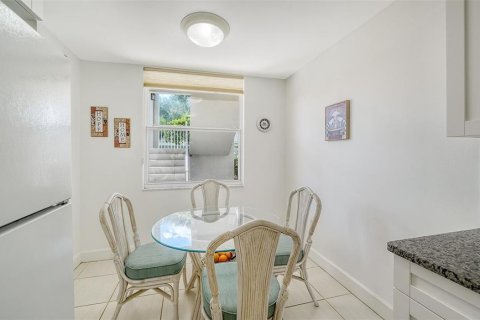 Condominio en venta en Sarasota, Florida, 2 dormitorios, 115.01 m2 № 2425234 - foto 19