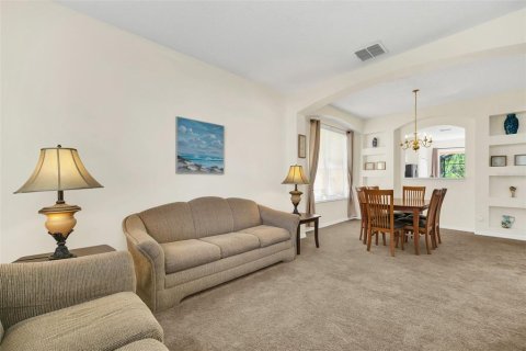 Casa en venta en Kissimmee, Florida, 6 dormitorios, 267.65 m2 № 1778910 - foto 9
