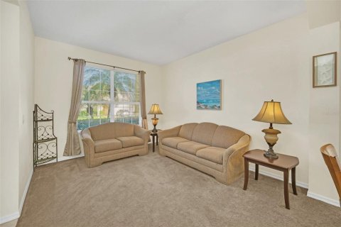 Casa en venta en Kissimmee, Florida, 6 dormitorios, 267.65 m2 № 1778910 - foto 8