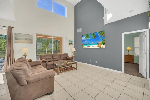 Casa en venta en Kissimmee, Florida, 6 dormitorios, 267.65 m2 № 1778910 - foto 13