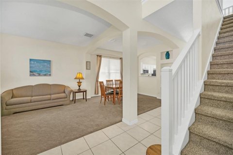 Casa en venta en Kissimmee, Florida, 6 dormitorios, 267.65 m2 № 1778910 - foto 6