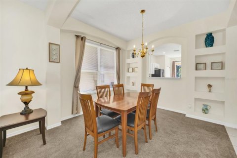 Casa en venta en Kissimmee, Florida, 6 dormitorios, 267.65 m2 № 1778910 - foto 10