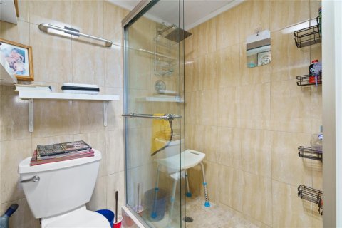 Condo in Pembroke Pines, Florida, 2 bedrooms № 2253266 - photo 28