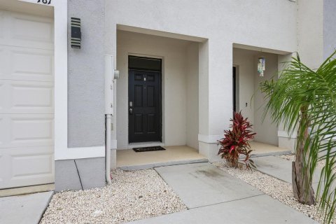 Townhouse in Apollo Beach, Florida 3 bedrooms, 158.58 sq.m. № 1786832 - photo 2