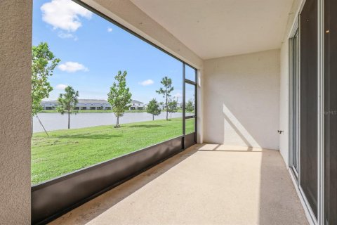 Townhouse in Apollo Beach, Florida 3 bedrooms, 158.58 sq.m. № 1786832 - photo 24