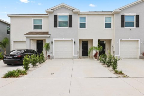 Townhouse in Apollo Beach, Florida 3 bedrooms, 158.58 sq.m. № 1786832 - photo 1