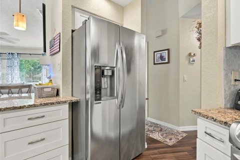 Villa ou maison à vendre à Spring Hill, Floride: 2 chambres, 108.7 m2 № 2437180 - photo 10